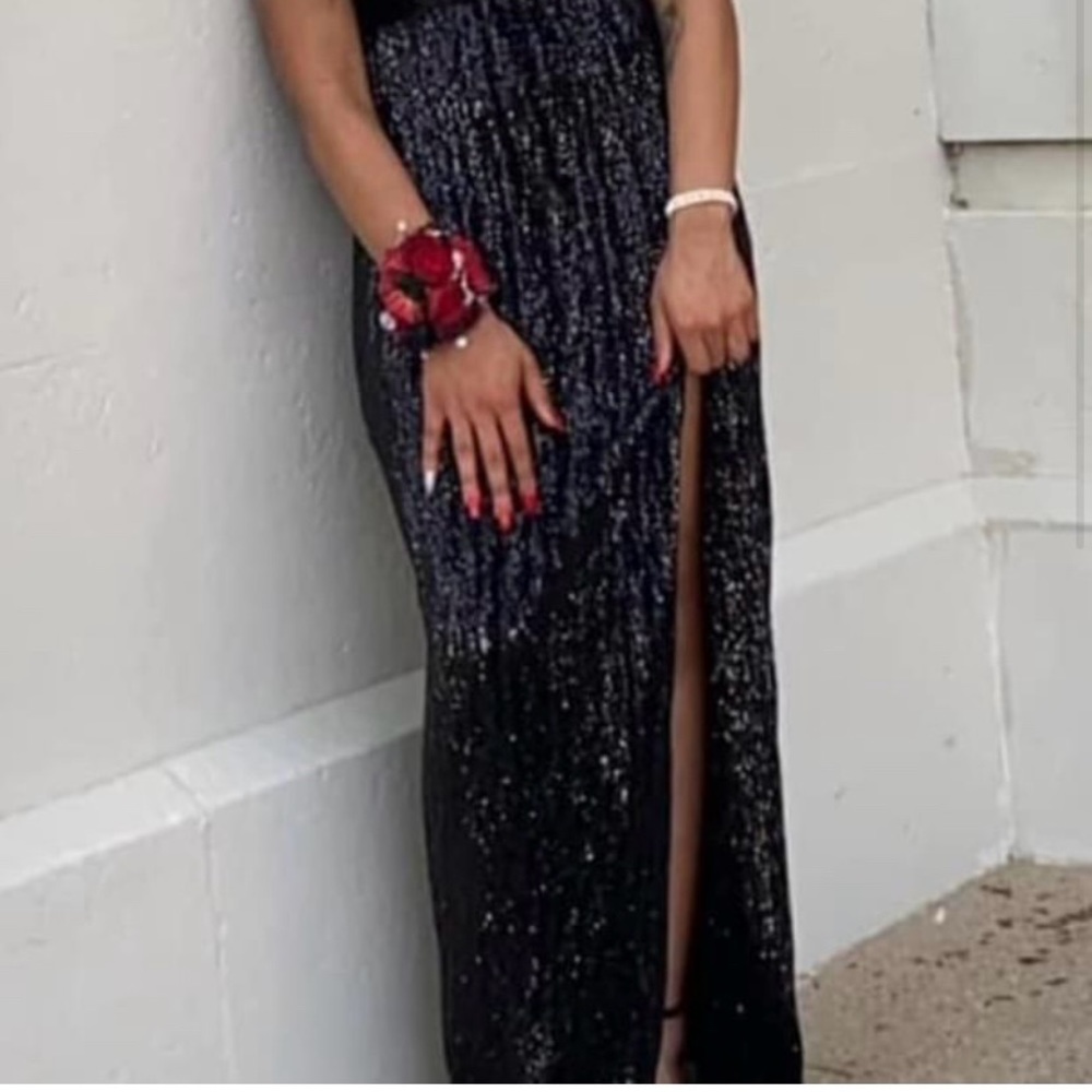 Black Prom Dress